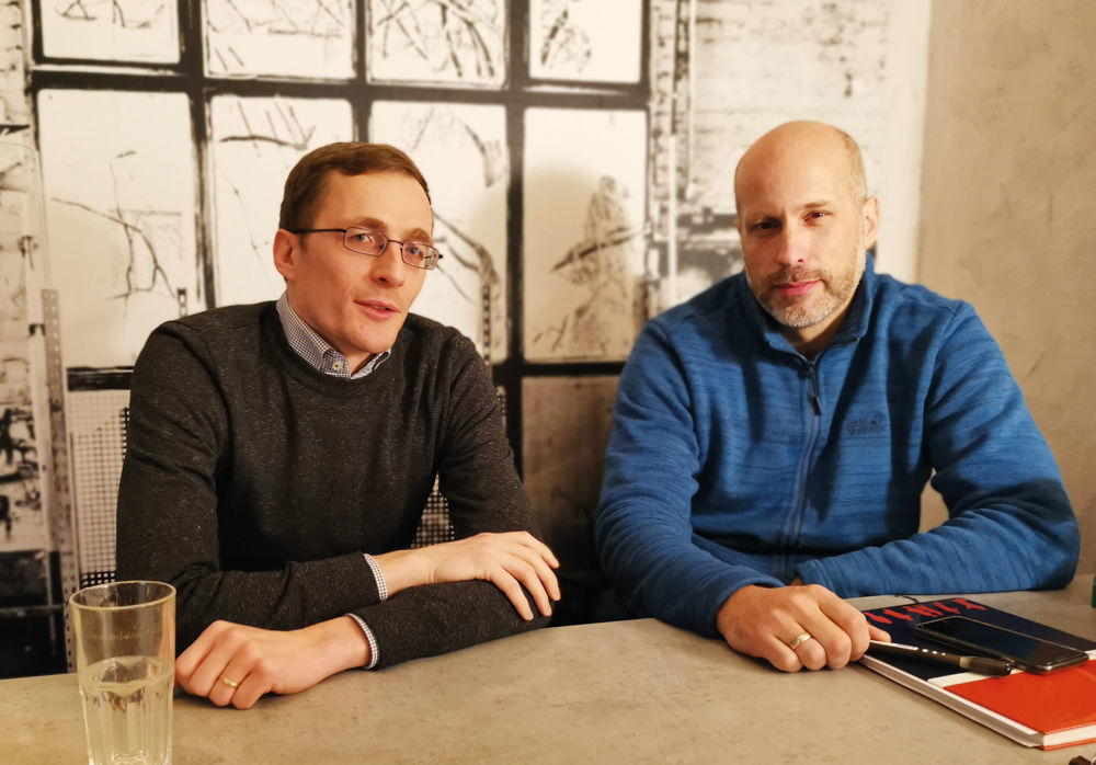 Thomas Brösicke (left), Chief Operations Officer and Thoralf Beyer, Chief Sales Officer, PROMOS consult.